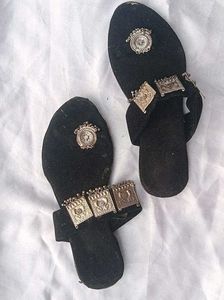 Trendy Toe Ring Sandal