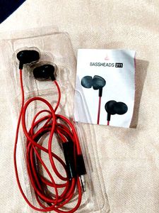 boAt Bassheads 211 Earphones With Box