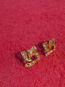 Gold Coloured Stud With Pink And White Stones