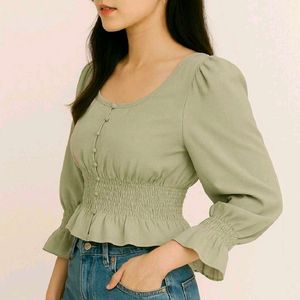 🔴FREE DELIVERY 🔴Chic Green Smocked Peplum Top