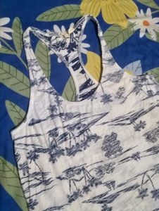 Women's Top