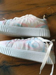 Tie-Dye Canvas Sneakers - Size 5.5