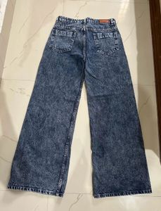 2- Jeans