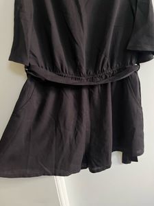 Chic Black Jumpsuit with Belt