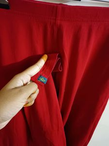 Avaasa Red Leggings