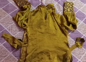Price Drooped 🎊Mustard Yellow Satin Top