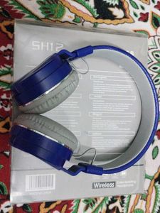 Wireless Bluetooth Headphones