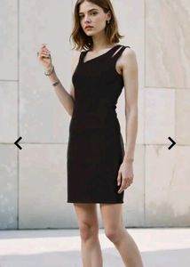 Chic Black Sleeveless Mini Dress