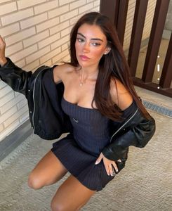 Chic Pinstripe Strapless Mini Dress