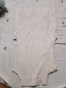 Ribbed Mock Neck Sleeveless Top