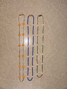 Beaded Daisy Necklaces