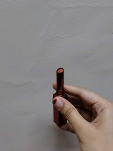 mamaearth lipstick