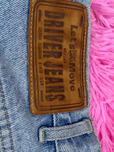 Trendy Light Wash Flare Jeans