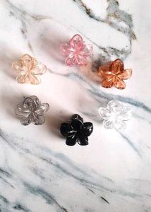 Cute Flower Hair Clips (Set of 6)