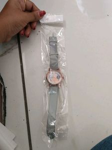 Stylish Women's Watch Grey Color
