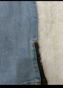 Light Wash Jeans