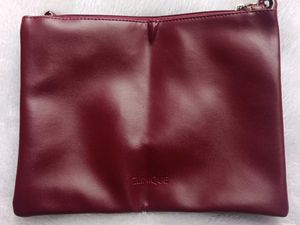 Clinique leather sling bag ♥️💕