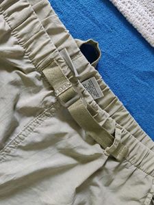 Beige Cargo Shorts(unisex)