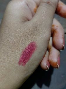 Matte Lipstick - Perfect Finish