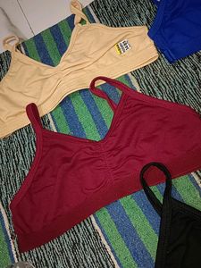 Sports Bra Women Girls 30rupee piece wholesale