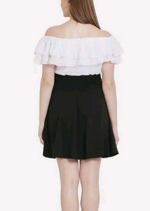 Chic Off-Shoulder Ruffle Dress