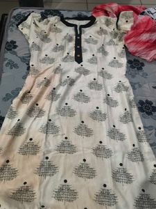 Elegant Ethnic Kurta Set