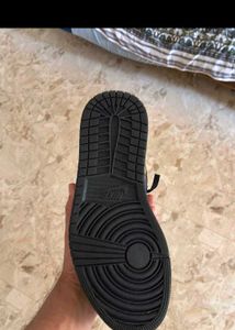 Air Jordan 1 High OG Black Gold