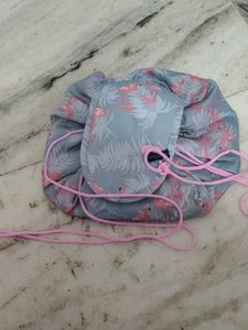 Flamingo Print Drawstring Makeup Bag