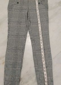 High-Waisted Plaid Skinny Pants