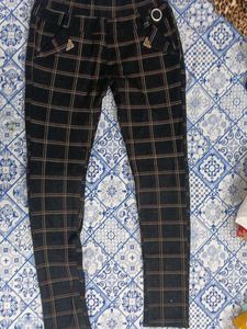 Plaid Skinny Fit Pants