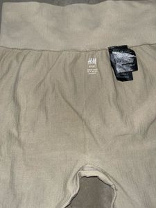 H&amp;M Seamless High-Waist Leggings