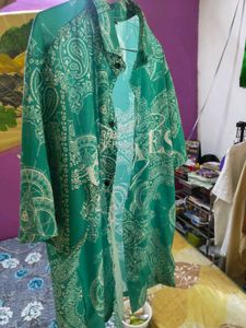 Men's Green Paisley Print Short Sleeve Shirt