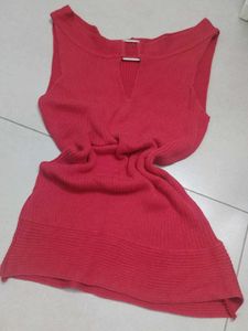 Red Ribbed Sleeveless Top with Detail