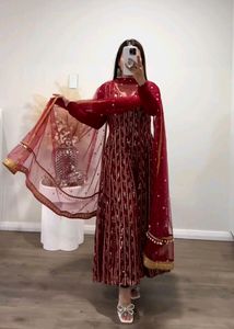Party Wear Gown 🥳🥳