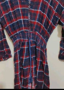 Red &amp; Navy Blue Check Print Long Front Cut Open Ku