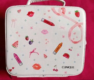 Clinique mini Makeup box ❤️💕