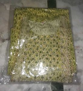 Elegant Green Embellished Ethnic kurti