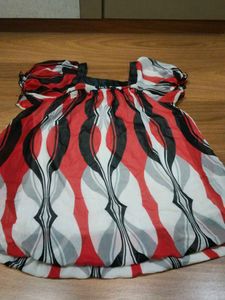 Buy one Get 1 (of same price) Unique pattern top
