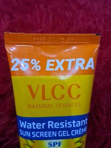 VLCC Water Resistant SPF Sunscreen Gel Creme