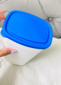 Fresenius Kabi Container