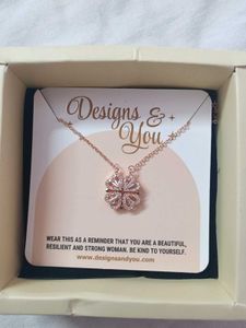 Elegant Clover Necklace