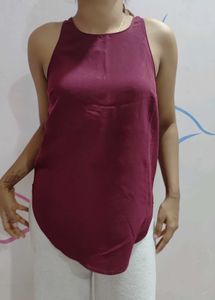 Chic Burgundy Sleeveless Top