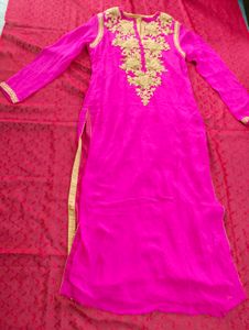 free gifts 🎁🎁 inside ...Elegant Pink Embroidered