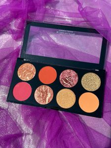 Revolution Palette