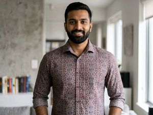 Linen Valley 44 Regular fit shirt