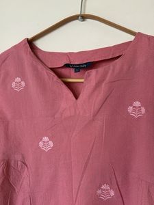 Embroidered Pink Sleeveless Top