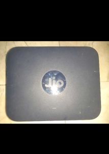 JioFi Router with Charger