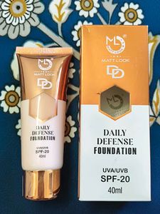 Daily Defense Foundation SPF 20