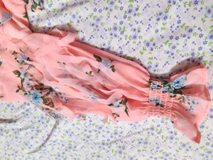 Charming Floral Print  top