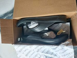 New Campus Size 7 Slipper